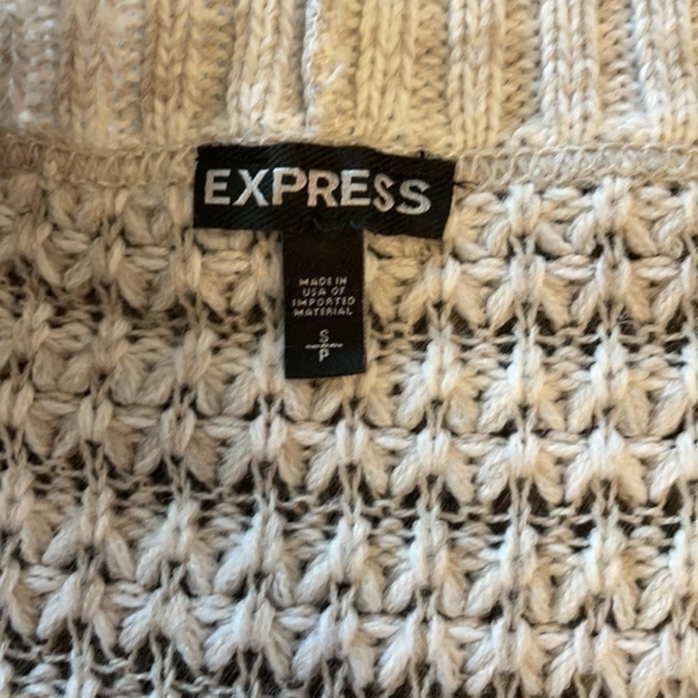 Express Oversized Sweater - Picture 6 of 7